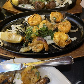 Shrimps appetizer seafood restaurant